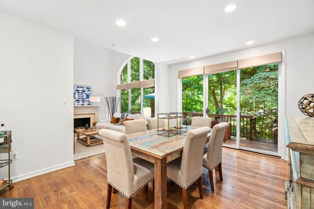 $1,250,000 | 6402 Goldleaf Drive, Bethesda, MD 20817