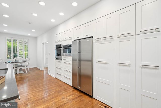 $1,250,000 | 6402 Goldleaf Drive, Bethesda, MD 20817