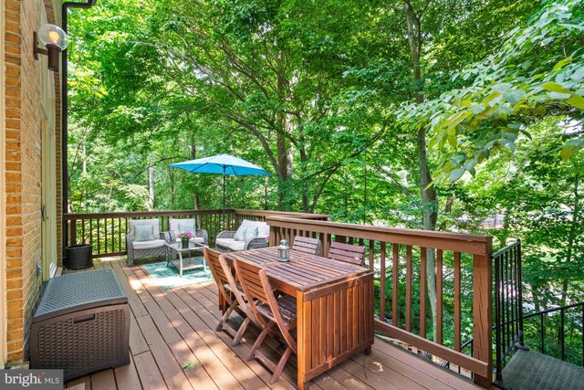 $1,250,000 | 6402 Goldleaf Drive, Bethesda, MD 20817