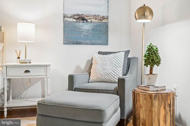 $1,250,000 | 6402 Goldleaf Drive, Bethesda, MD 20817