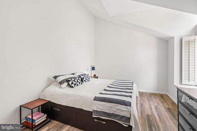 $1,250,000 | 6402 Goldleaf Drive, Bethesda, MD 20817