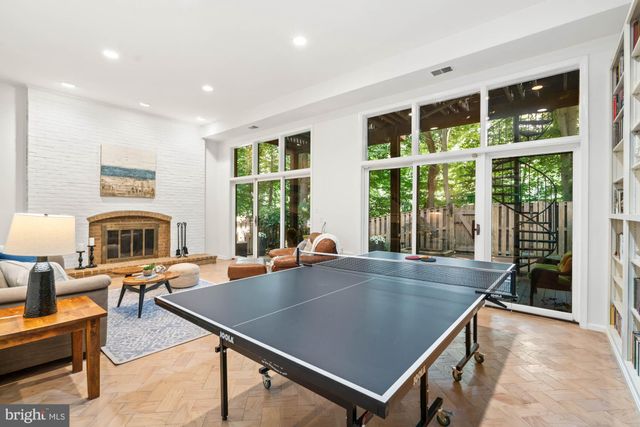 $1,250,000 | 6402 Goldleaf Drive, Bethesda, MD 20817