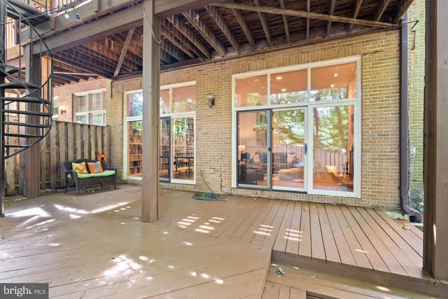 $1,250,000 | 6402 Goldleaf Drive, Bethesda, MD 20817