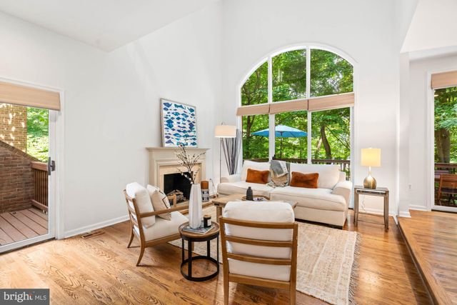 $1,250,000 | 6402 Goldleaf Drive, Bethesda, MD 20817