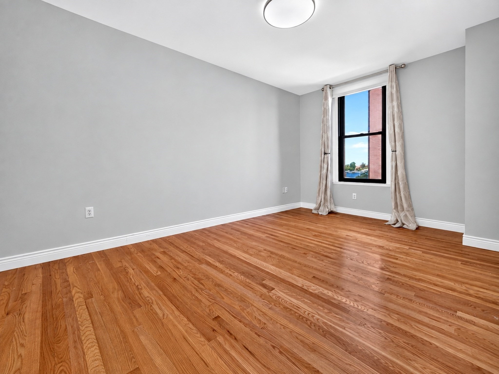 4 Charlesgate East, Unit 402 Boston, MA 02215 - Photo 16 of 36 Gallery Image 16