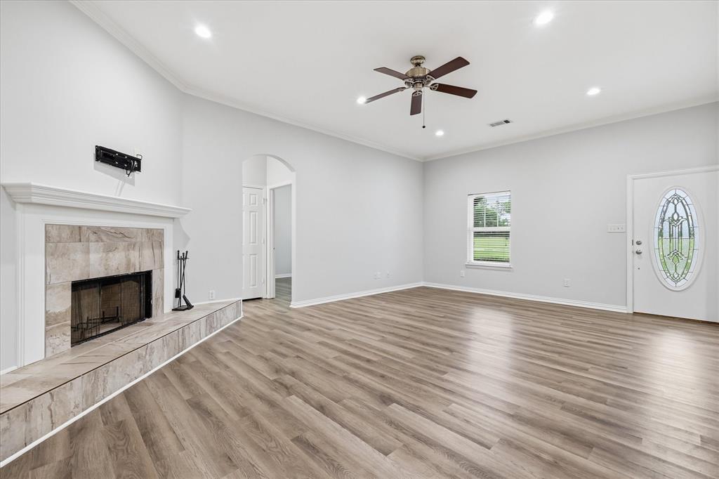 6490 Rector Road Sanger, TX 76266 - Photo 7 of 40