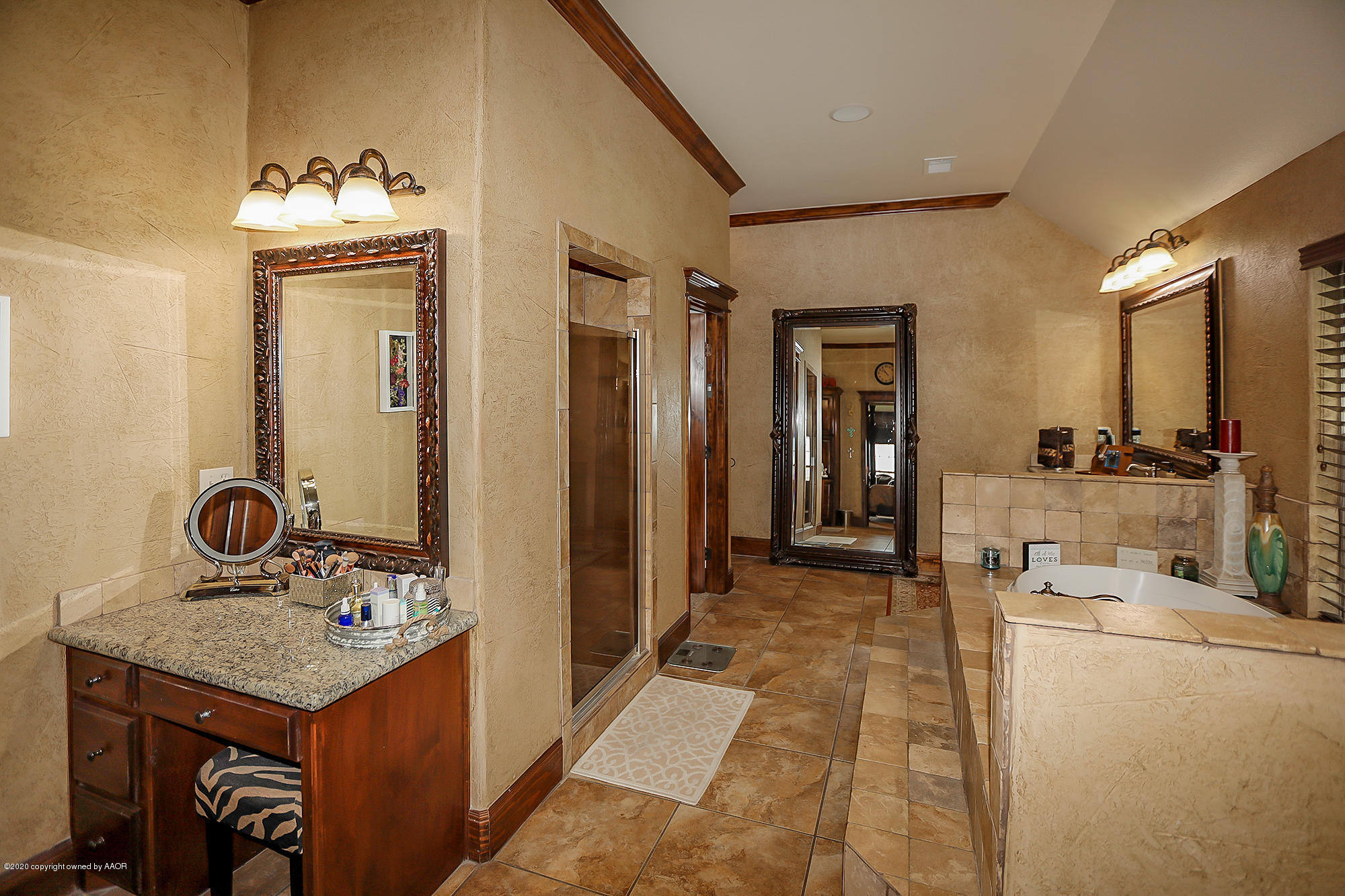 20011 Chaparral Road Canyon, TX 79015 - Photo 17 of 52 Master Bath