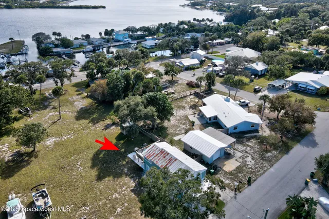 $485,000 | 4055 Palm Avenue, Micco, FL 32976