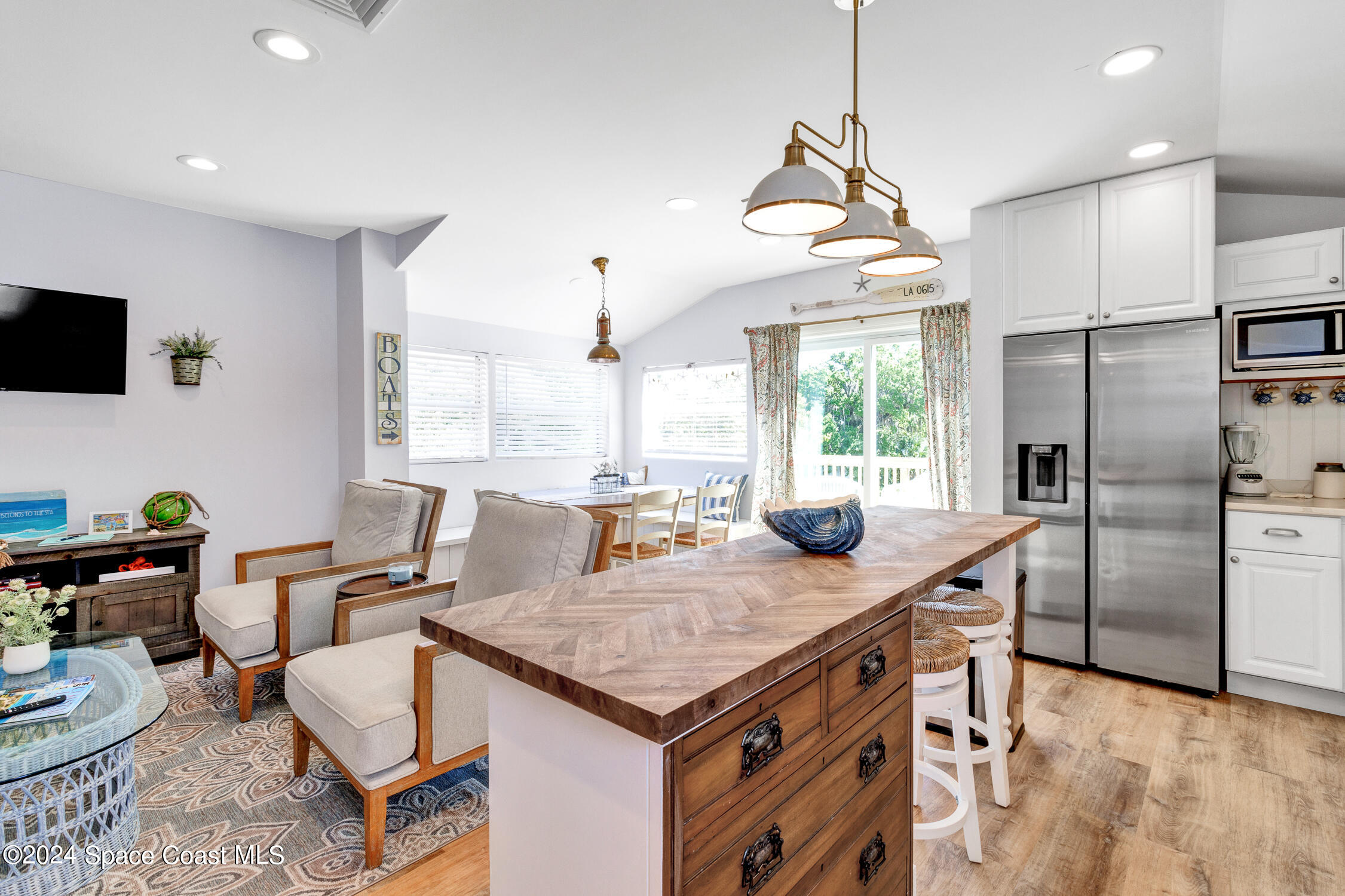 4055 Palm Avenue Micco, FL 32976 - Photo 10 of 58 10