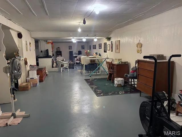 $185,900 | 32 Circle Drive, Dexter, MO 63841