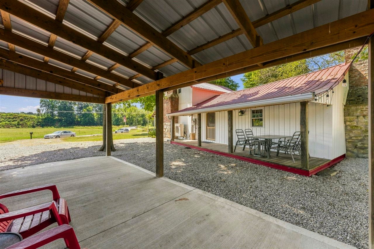 1738 Pondsville Kepler Road Smiths Grove, KY 42171 - Photo 33 of 44 Gallery Image 33