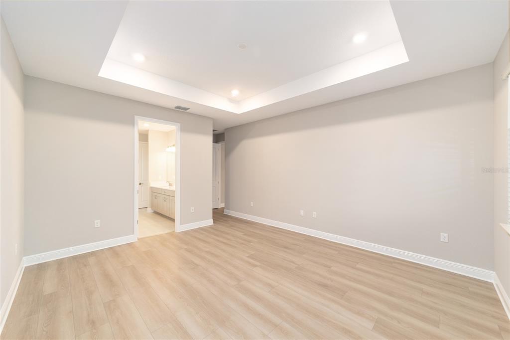 10305 Southwest 105th Street Ocala, FL 34481 - Photo 25 of 44 a view of an empty room