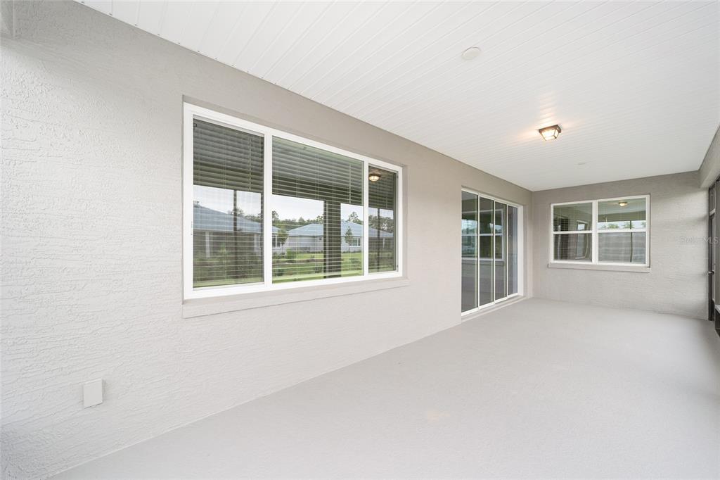 10305 Southwest 105th Street Ocala, FL 34481 - Photo 39 of 44 a view of an empty room with a window