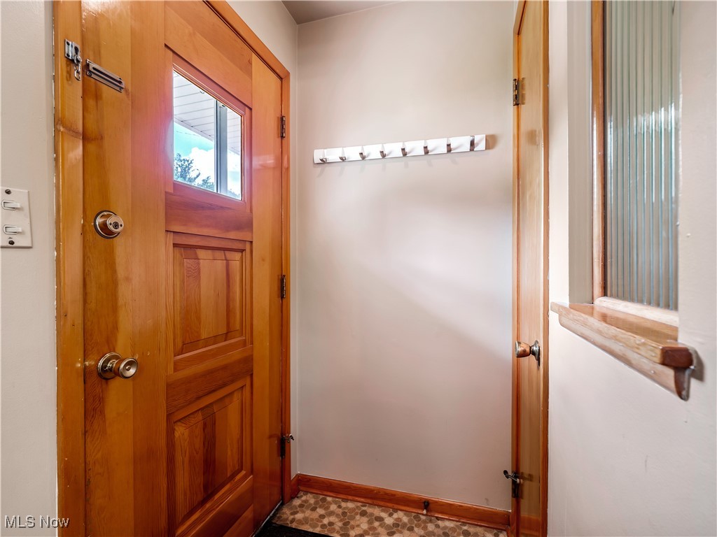 9114 Reichert Road Parma, OH 44130 - Photo 2 of 48