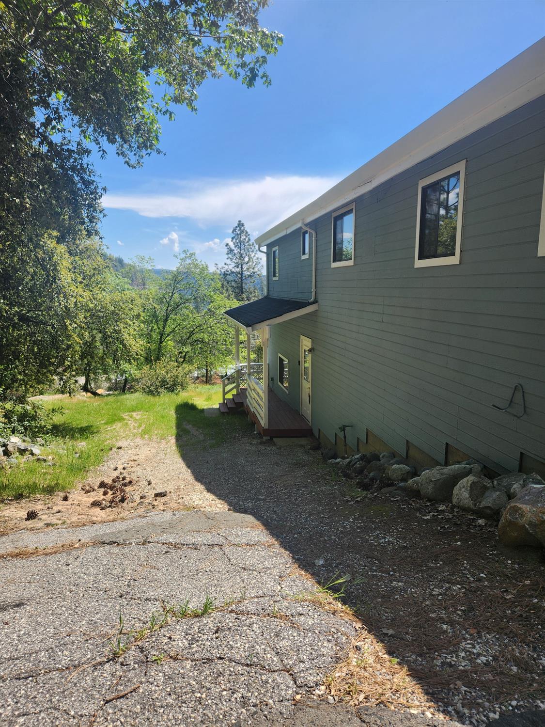 1333 Highway 174 Colfax, CA 95713 - Photo 48 of 88 a view of a backyard