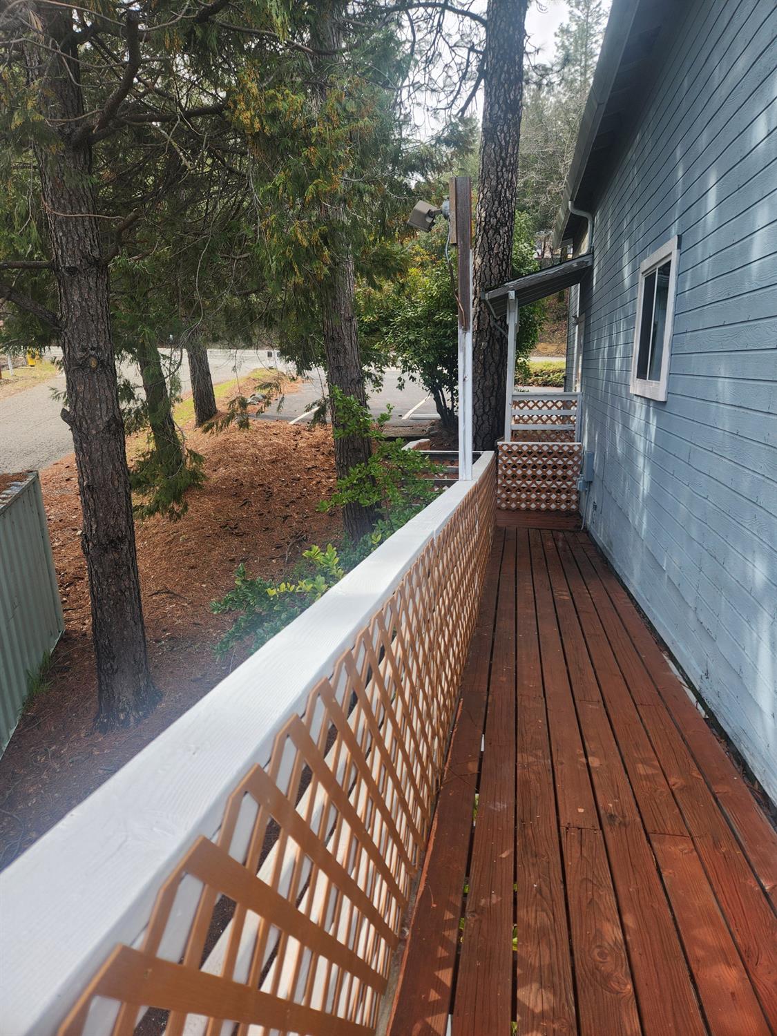 1333 Highway 174 Colfax, CA 95713 - Photo 53 of 88 a view of balcony with wooden floor and fence