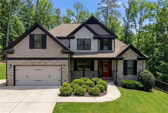 $575,000 | 132 Amberleigh Drive Southeast, White, GA 30184