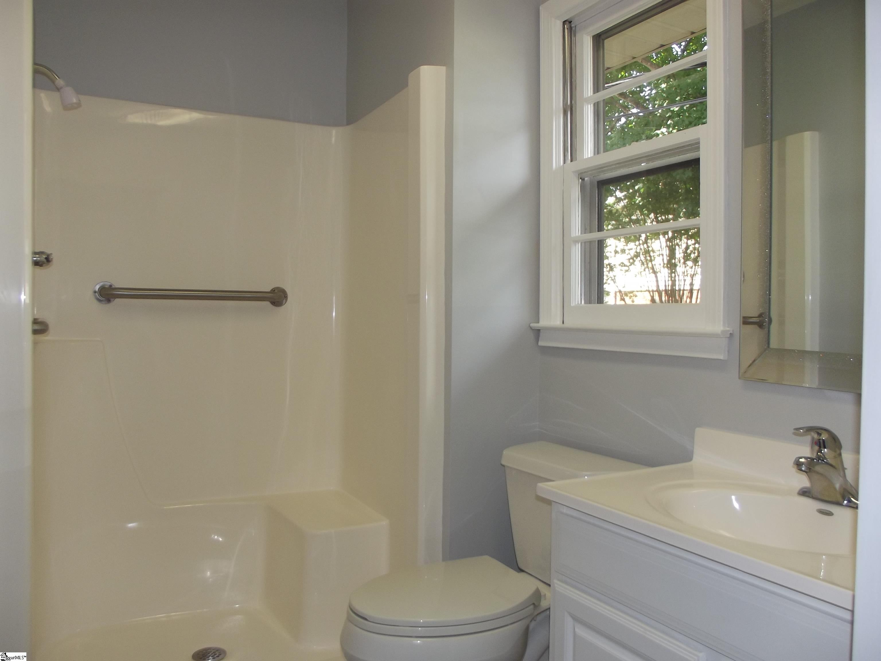 712 Davenport Road Simpsonville, SC 29680 - Photo 15 of 23 Gallery Image 15