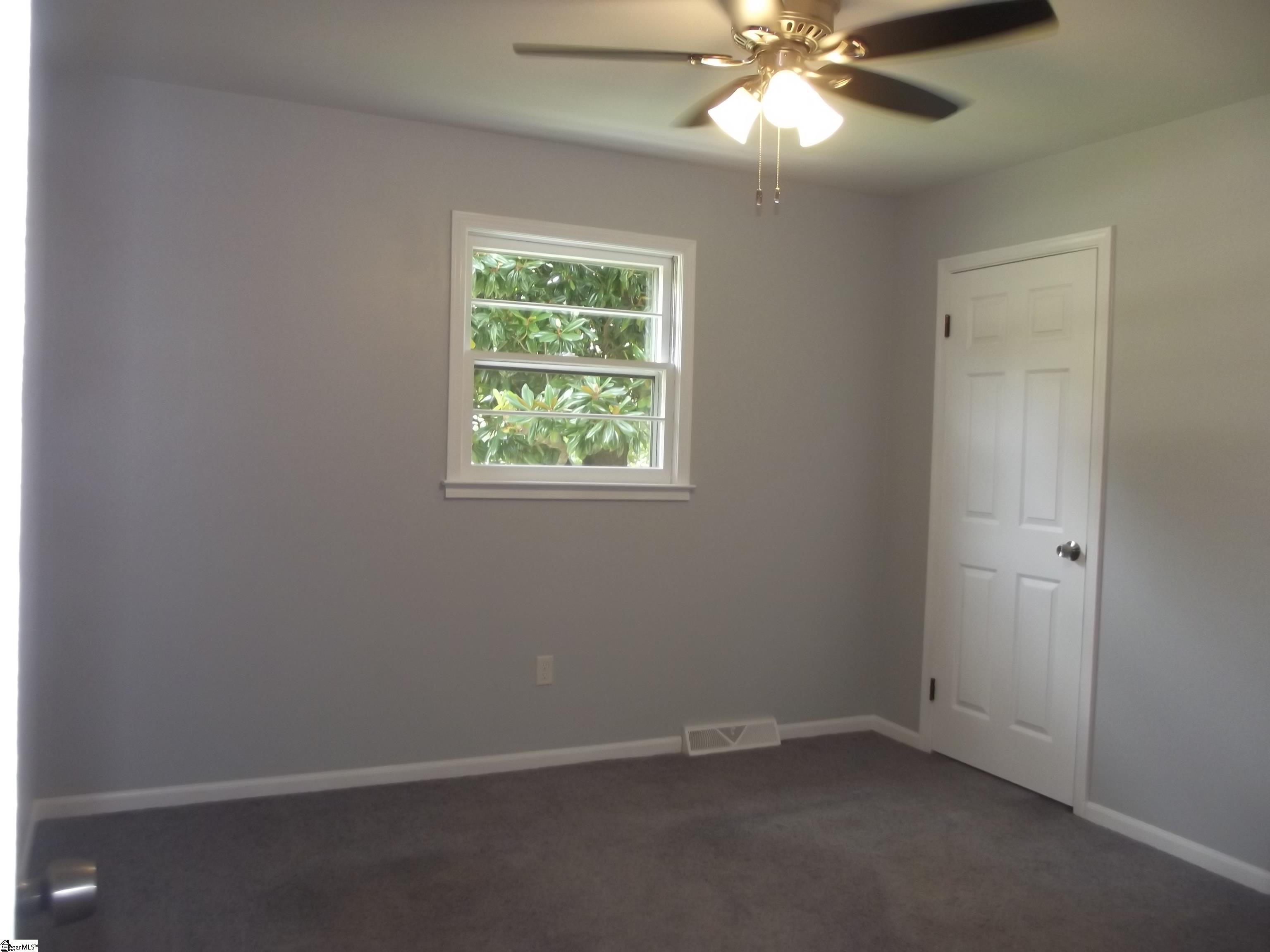 712 Davenport Road Simpsonville, SC 29680 - Photo 17 of 23 Gallery Image 17