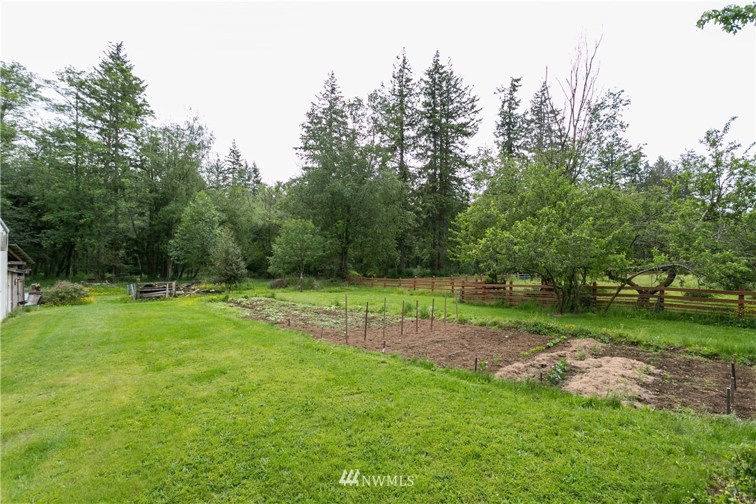 3853 Brown Road Ferndale, WA 98248 - Photo 14 of 25