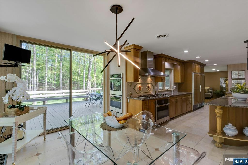 78 Apple Ridge Road Woodcliff Lake, NJ 07677 - Photo 16 of 38