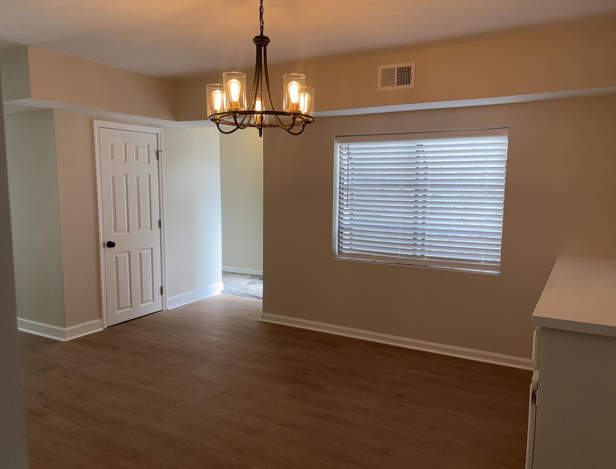 646 Center Ct Drive Augusta, GA 30909 - Photo 3 of 24 Dining Room