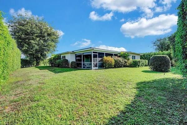 $2,500 | 6396 Sleepy Willow Way, Delray Beach, FL 33484