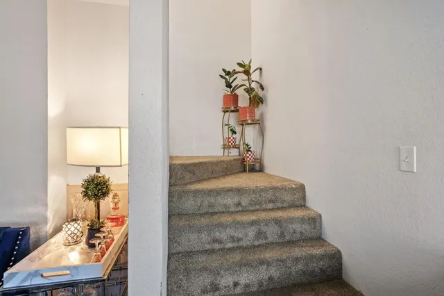 $287,000 | 1220 Fig Avenue, Merced, CA 95341