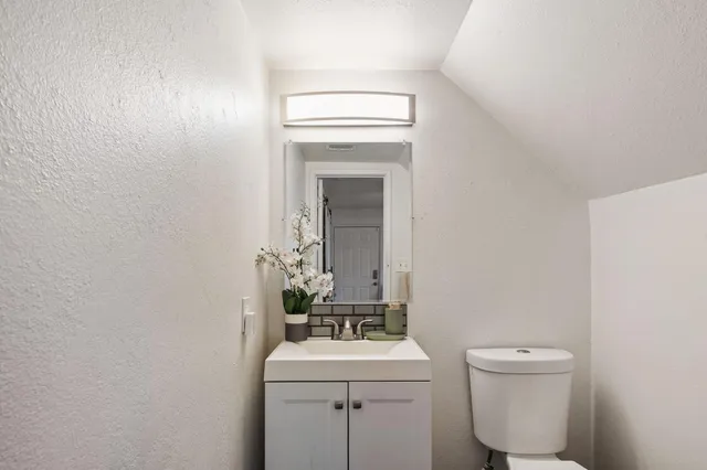 $287,000 | 1220 Fig Avenue, Merced, CA 95341