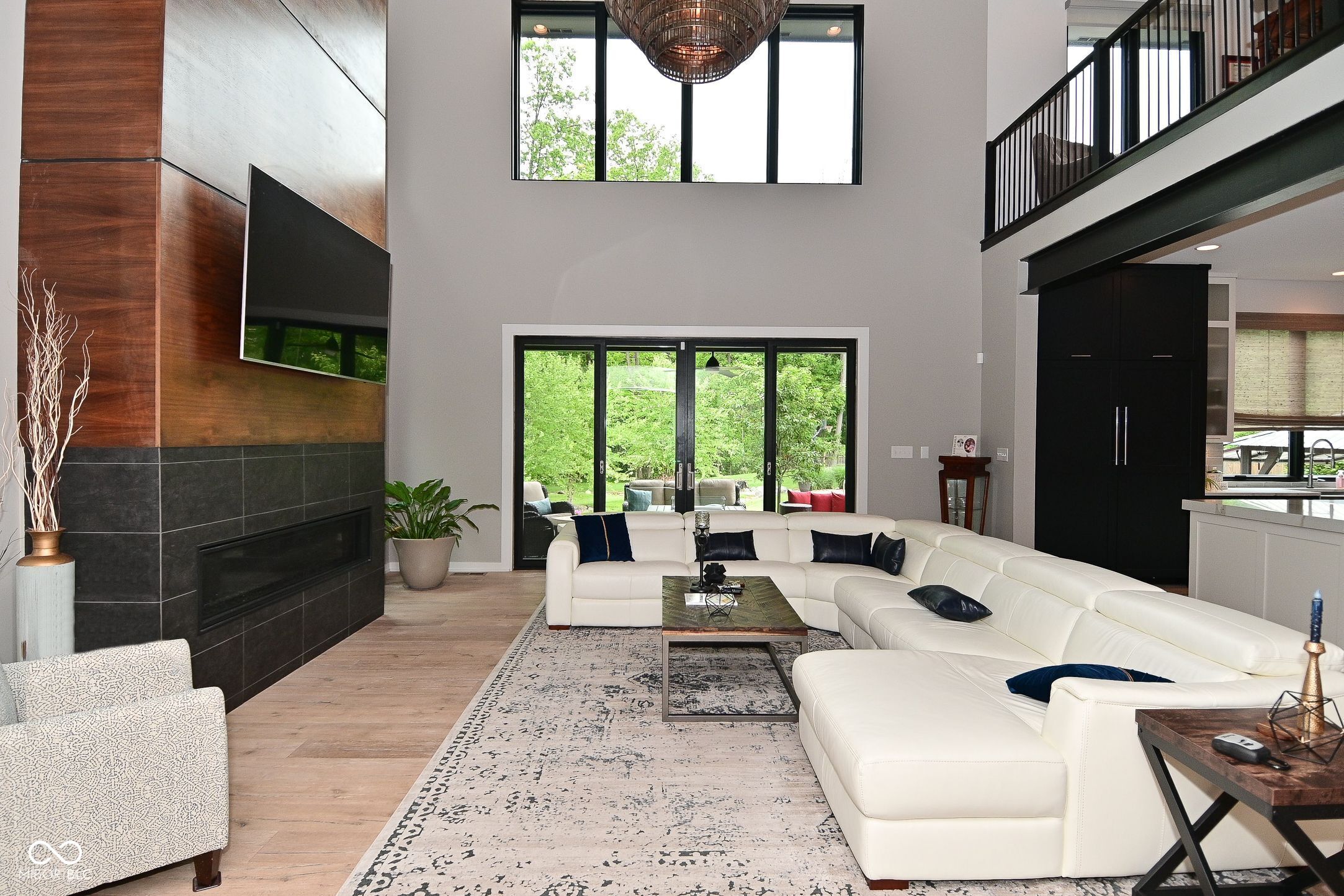 7070 Dean Road Indianapolis, IN 46220 - Photo 12 of 114 Gallery Image 12