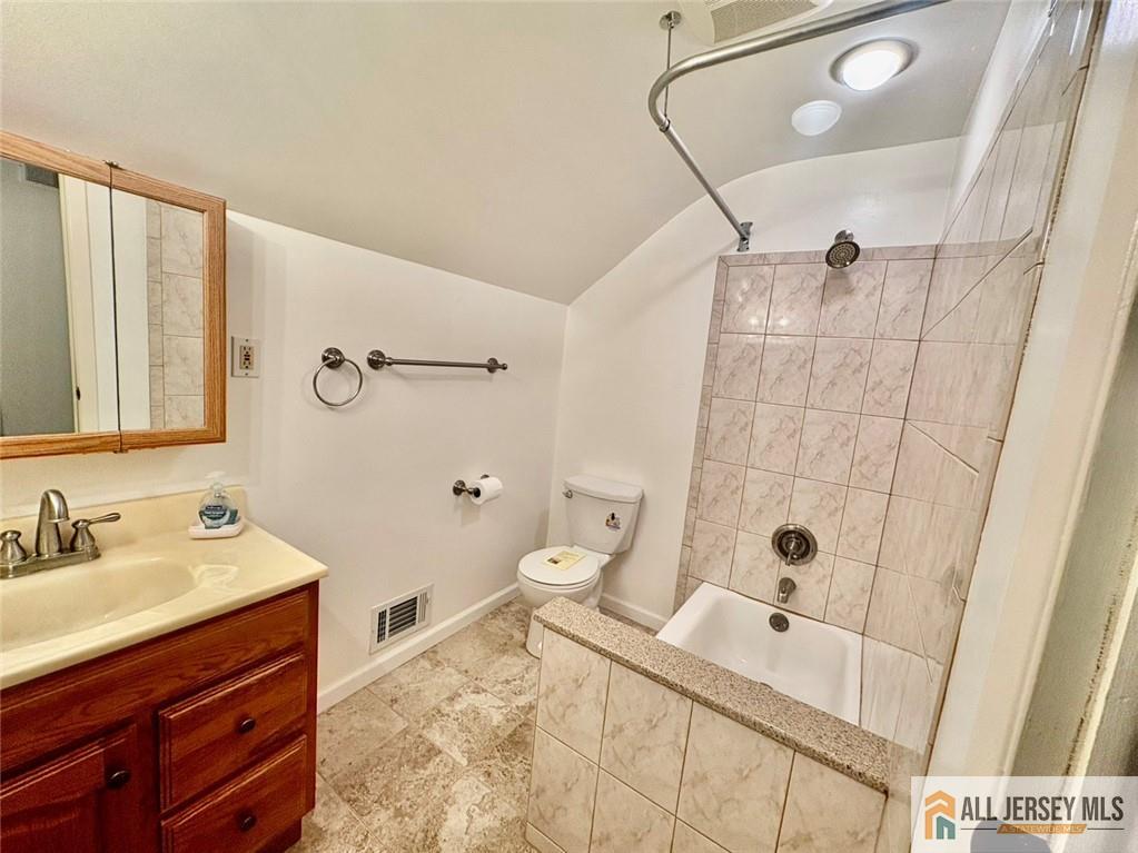 3 Westover Way Edison, NJ 08820 - Photo 17 of 31