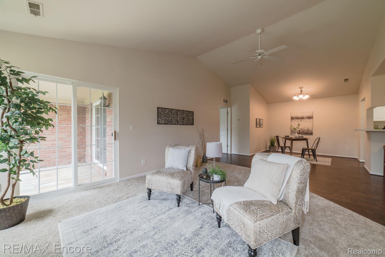 3595 Tremonte Circle Rochester, MI 48306 - Photo 12 of 48 Great Room View 3