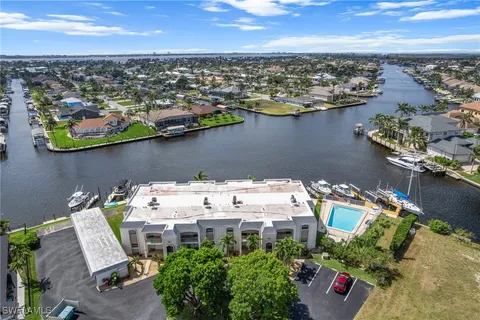 $349,000 | 304 Tudor Drive, Unit 4, Cape Coral, FL 33904