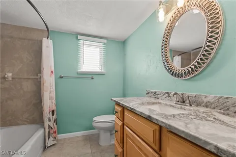 $349,000 | 304 Tudor Drive, Unit 4, Cape Coral, FL 33904