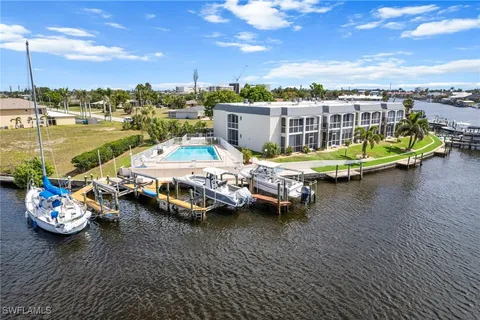 $349,000 | 304 Tudor Drive, Unit 4, Cape Coral, FL 33904