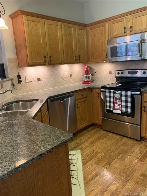146 Bluffton Road Mooresville, NC 28115 - Photo 3 of 31 Gallery Image 3