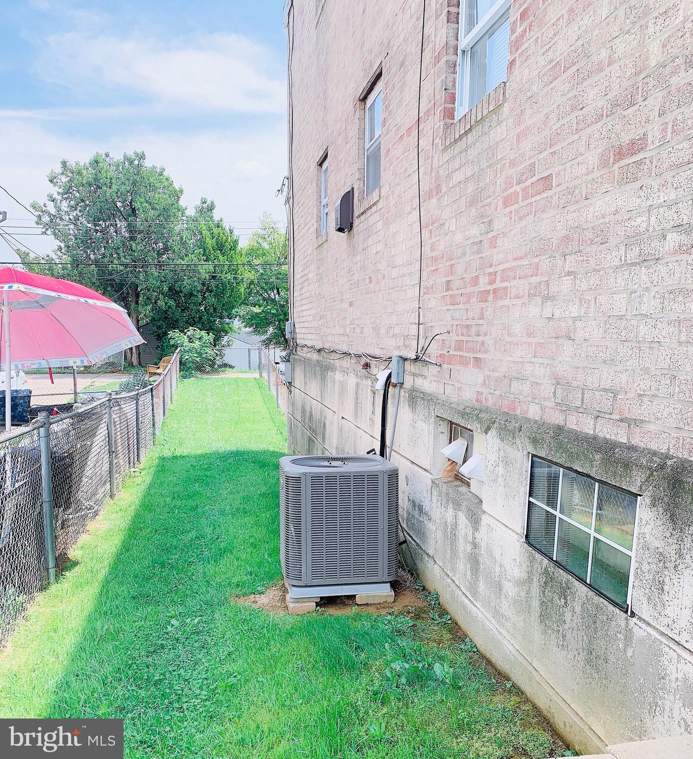 9415 Kirkwood Road Philadelphia, PA 19114 - Photo 10 of 14 Gallery Image 10