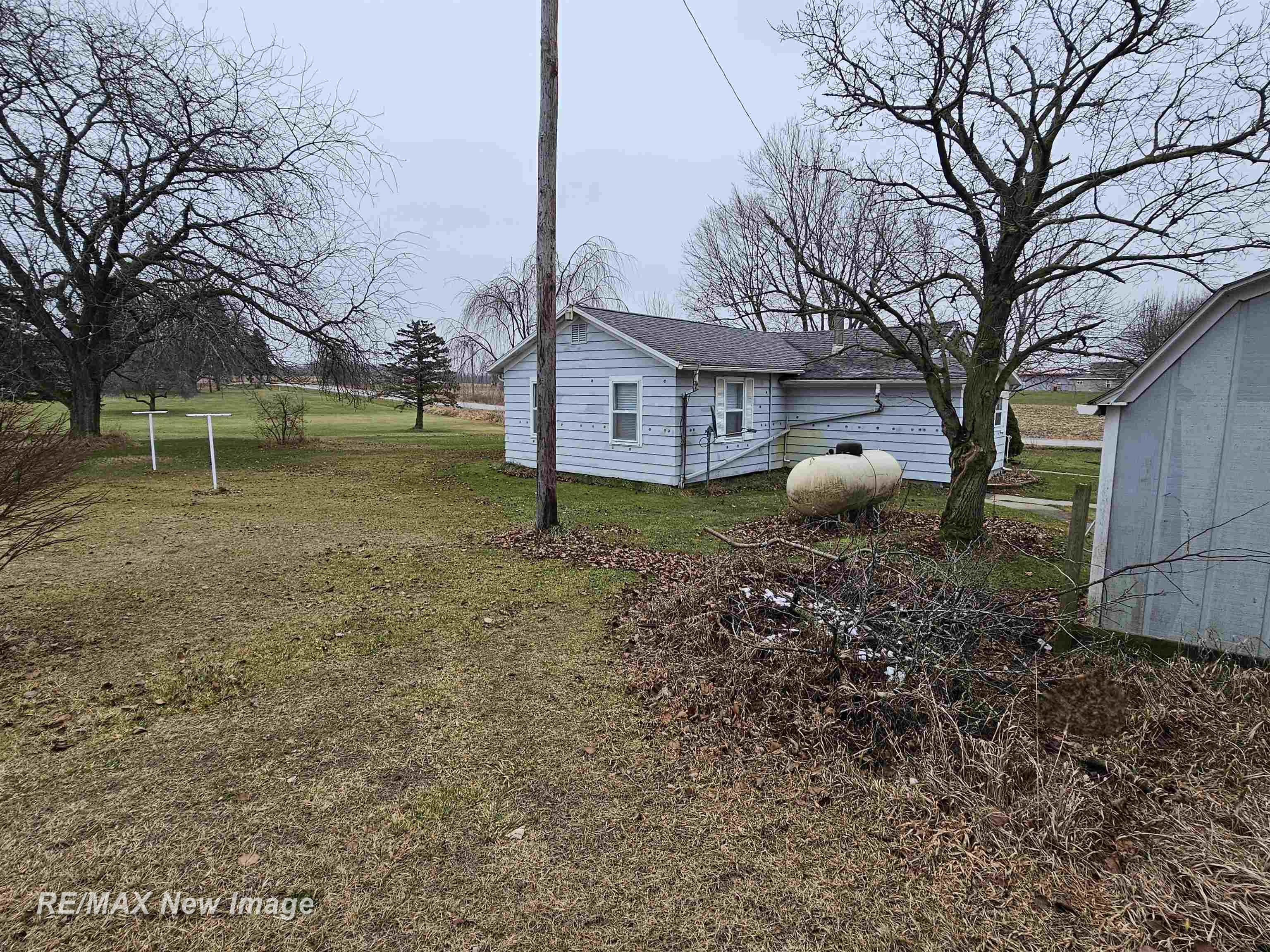 3511 Phelps Lake Road Mayville, MI 48744 - Photo 11 of 44 50131275-fe8b3af3-0f80-44bc-aa96-b723951b0b8f.JPG