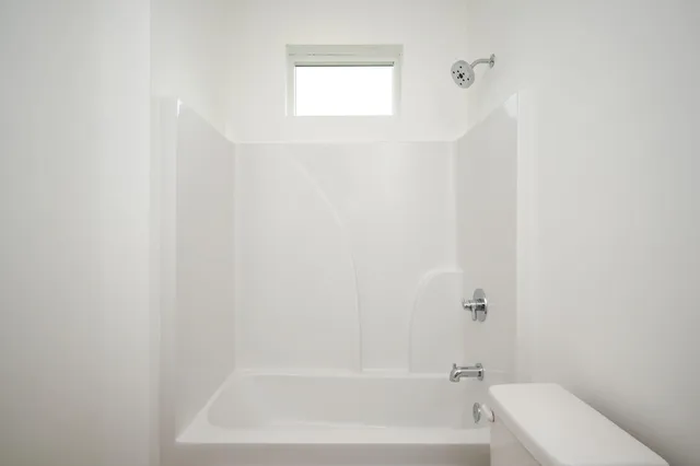 $2,700 | 114 Enchanted Way, Santa Rosa Beach, FL 32459