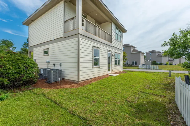 $2,700 | 114 Enchanted Way, Santa Rosa Beach, FL 32459
