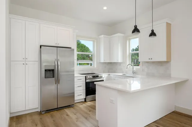 $2,700 | 114 Enchanted Way, Santa Rosa Beach, FL 32459