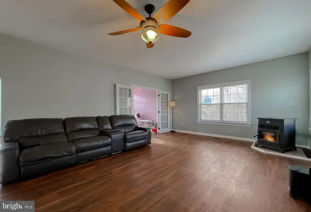 $750,000 | 1985 Holland Cliffs Road, Huntingtown, MD 20639