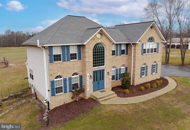 $750,000 | 1985 Holland Cliffs Road, Huntingtown, MD 20639