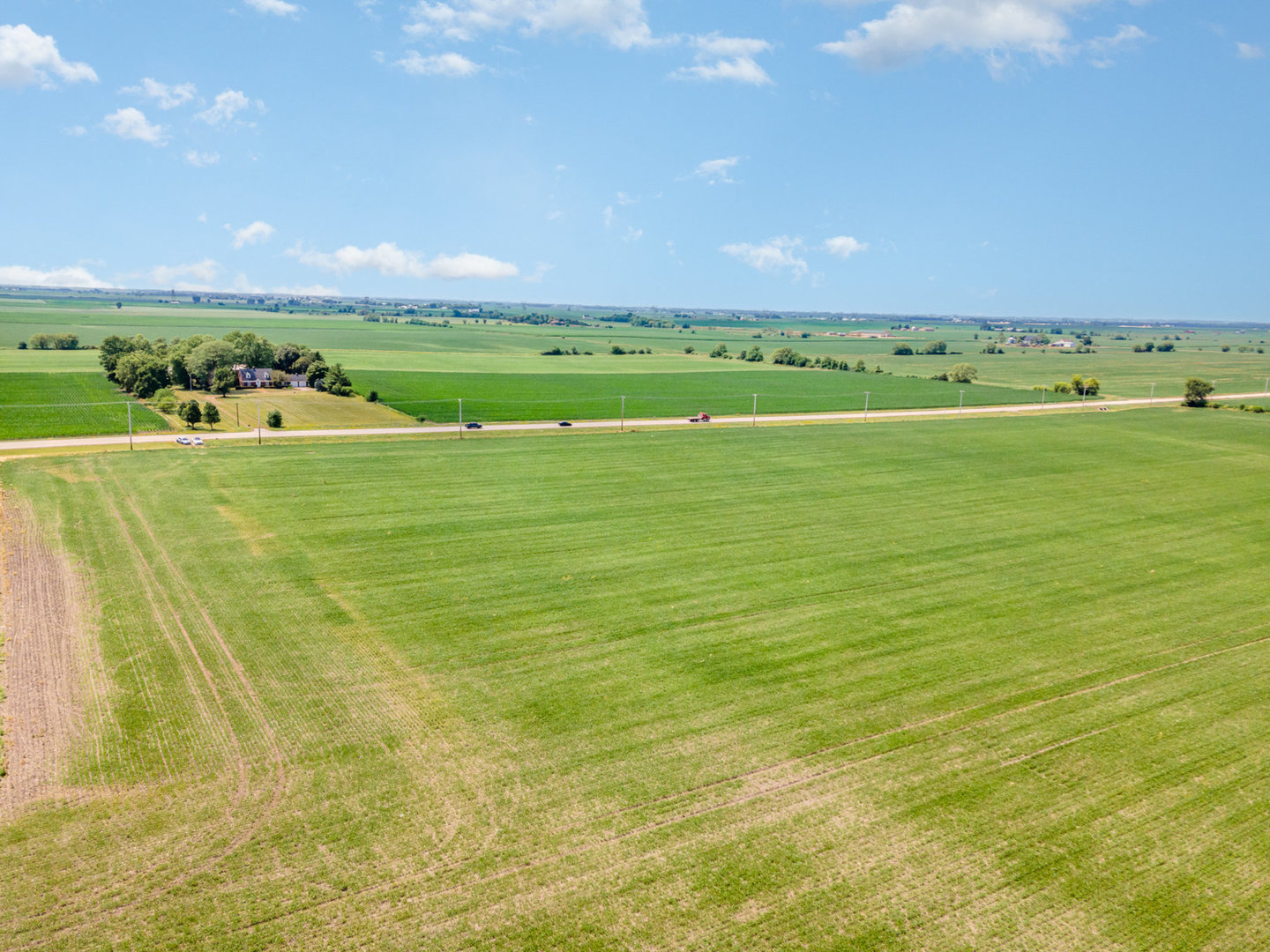 5-acres Grove Road Minooka, IL 60447 - Photo 1 of 9 a view of an ocean and a yard