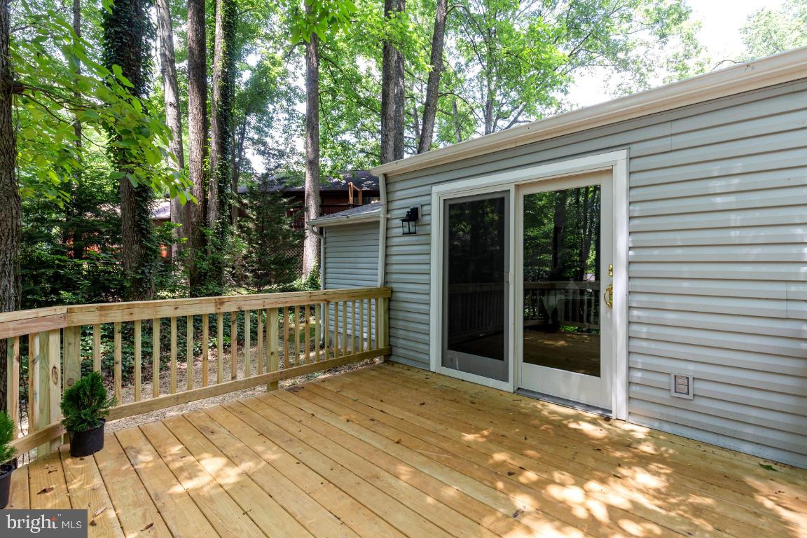 8467 Falling Leaf Road Springfield, VA 22153 - Photo 33 of 41 Gallery Image 33