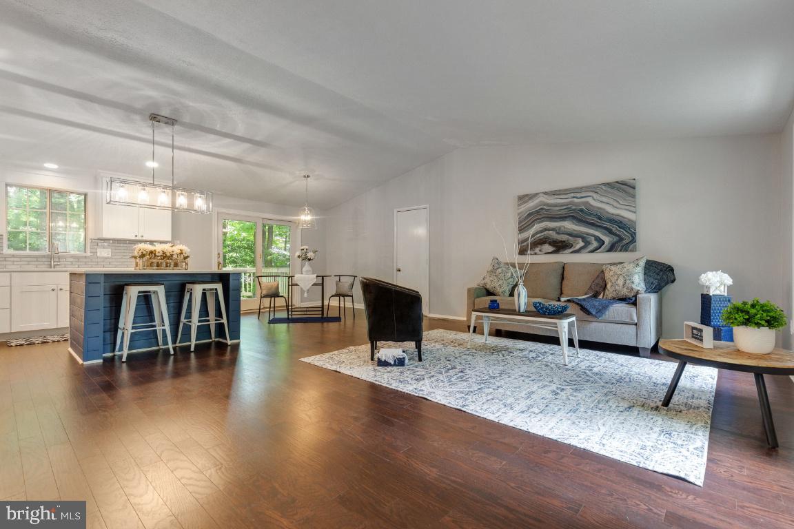 8467 Falling Leaf Road Springfield, VA 22153 - Photo 9 of 41 Gallery Image 9