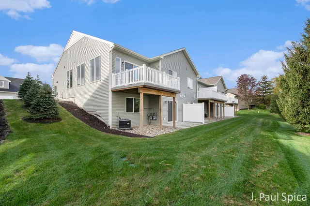 $369,900 | 1209 Madera Court, Byron Center, MI 49315