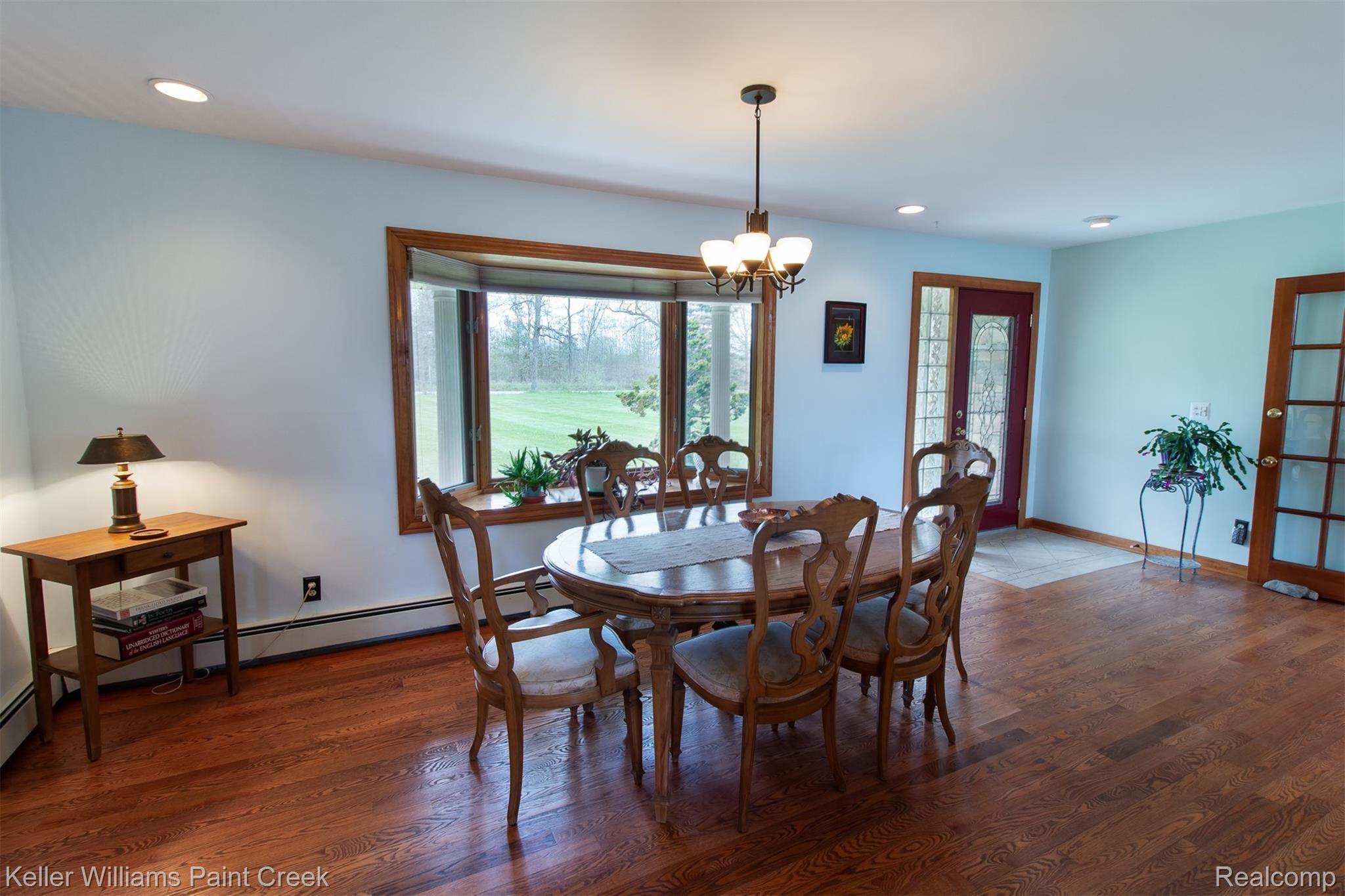 8950 Hickory Ridge Road Holly, MI 48442 - Photo 7 of 49 HickoryRidgeRd_8950_Dining_02.jpg