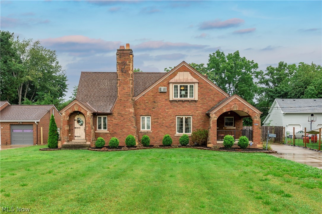 27570 Butternut Ridge Road North Olmsted, OH 44070 - Photo 1 of 33 Gallery Image 1