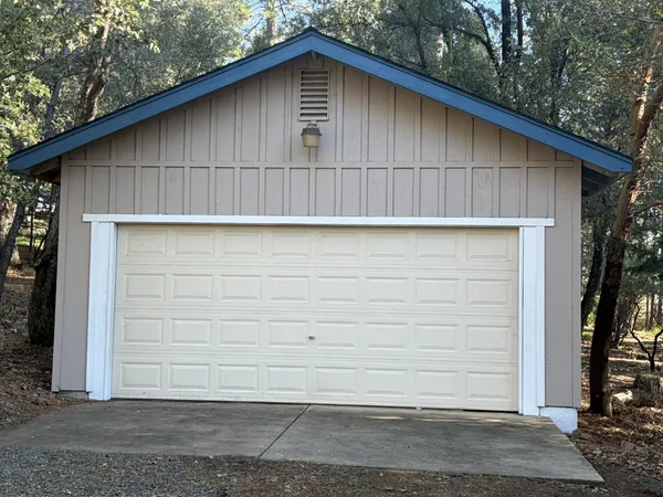 $775,000 | 19630 Charleston Road, Volcano, CA 95689